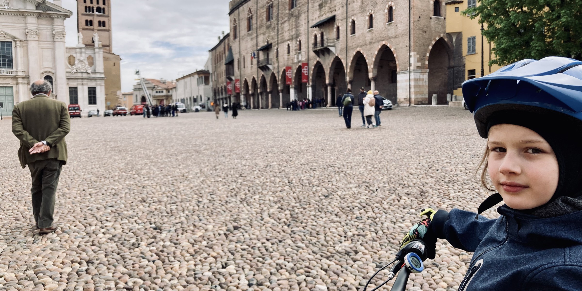 Foto zum Beitrag «roadtrip cremona rimini»